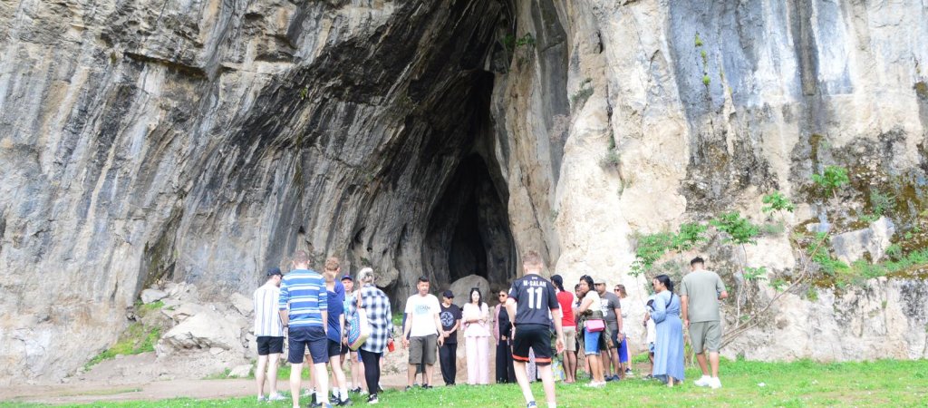 Saklıkent Jeep Safari Fiyatları ve Tur Rehberi | Searent