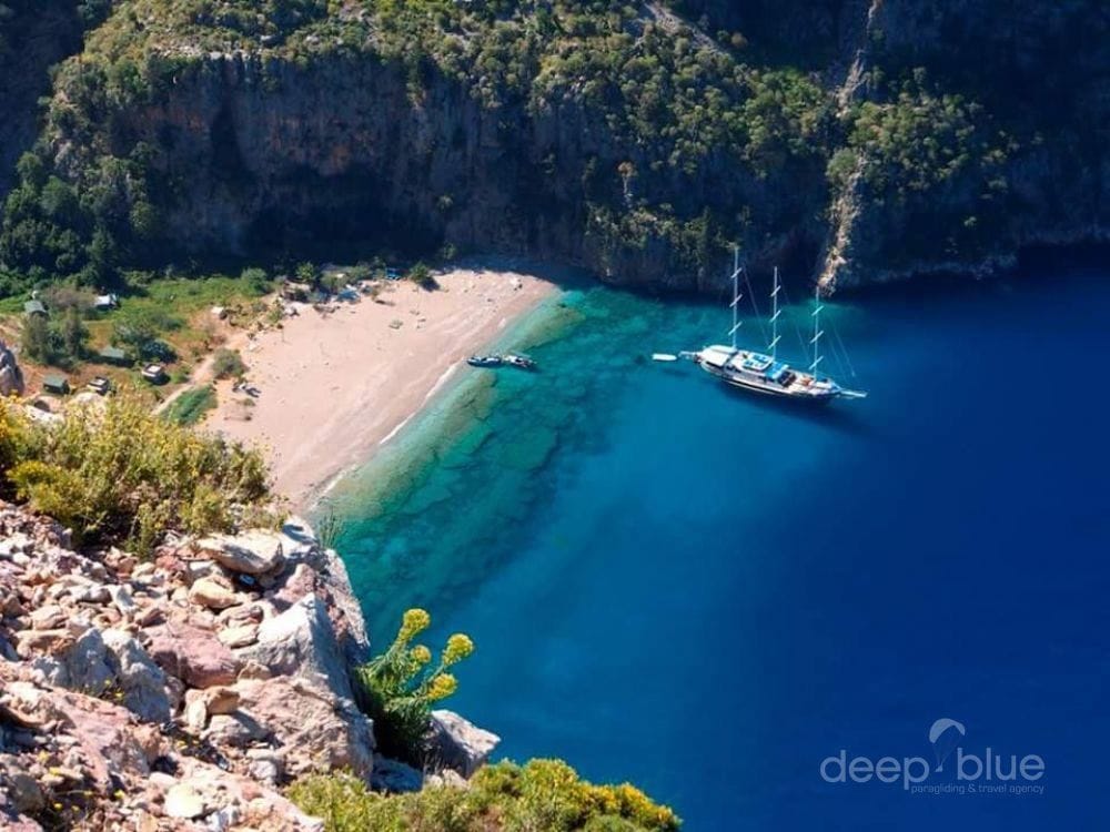 Kelebekler Vadisi Tekne Turu: Deep Blue ile Fethiye’nin En Keyifli Rotası