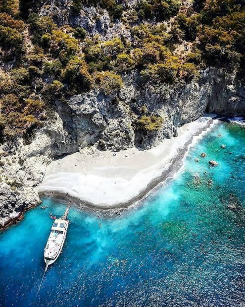 Kelebekler Vadisi Tekne Turu: Deep Blue ile Fethiye’nin En Keyifli Rotası