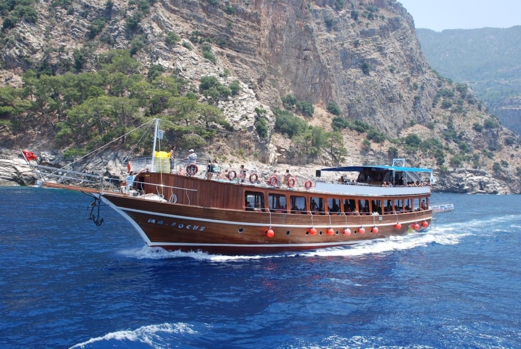Kelebekler Vadisi Tekne Turu: Mr. Focus ile Akdeniz’in Kalbine Yolculuk