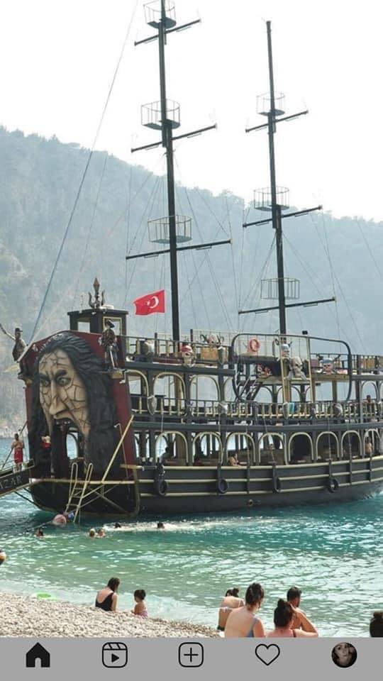 Kelebekler Vadisi Tekne Turu: Salazar ile Güvenli ve Eğlenceli Bir Gün