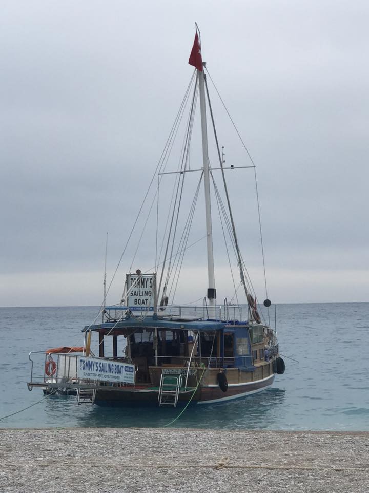 Kelebekler Vadisi Tekne Turu: Tommy Boat ile Butik ve Seçkin Bir Gün