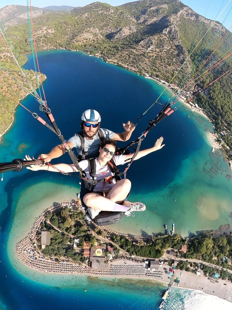 Ölüdeniz Yamaç Paraşütü: Pilot Ömer ile Gökyüzünde Özgürlük